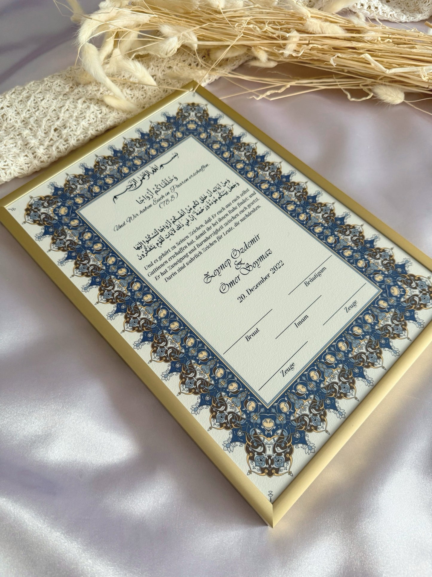 Nikah Zertifikat mit blauem Rahmen
