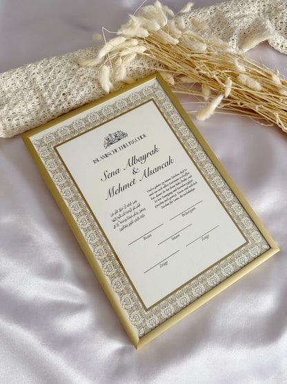 Goldenes Nikah Zertifikat mit Koran Ayah