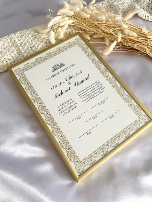 Nikah Zertifikat mit goldenem Rahmen