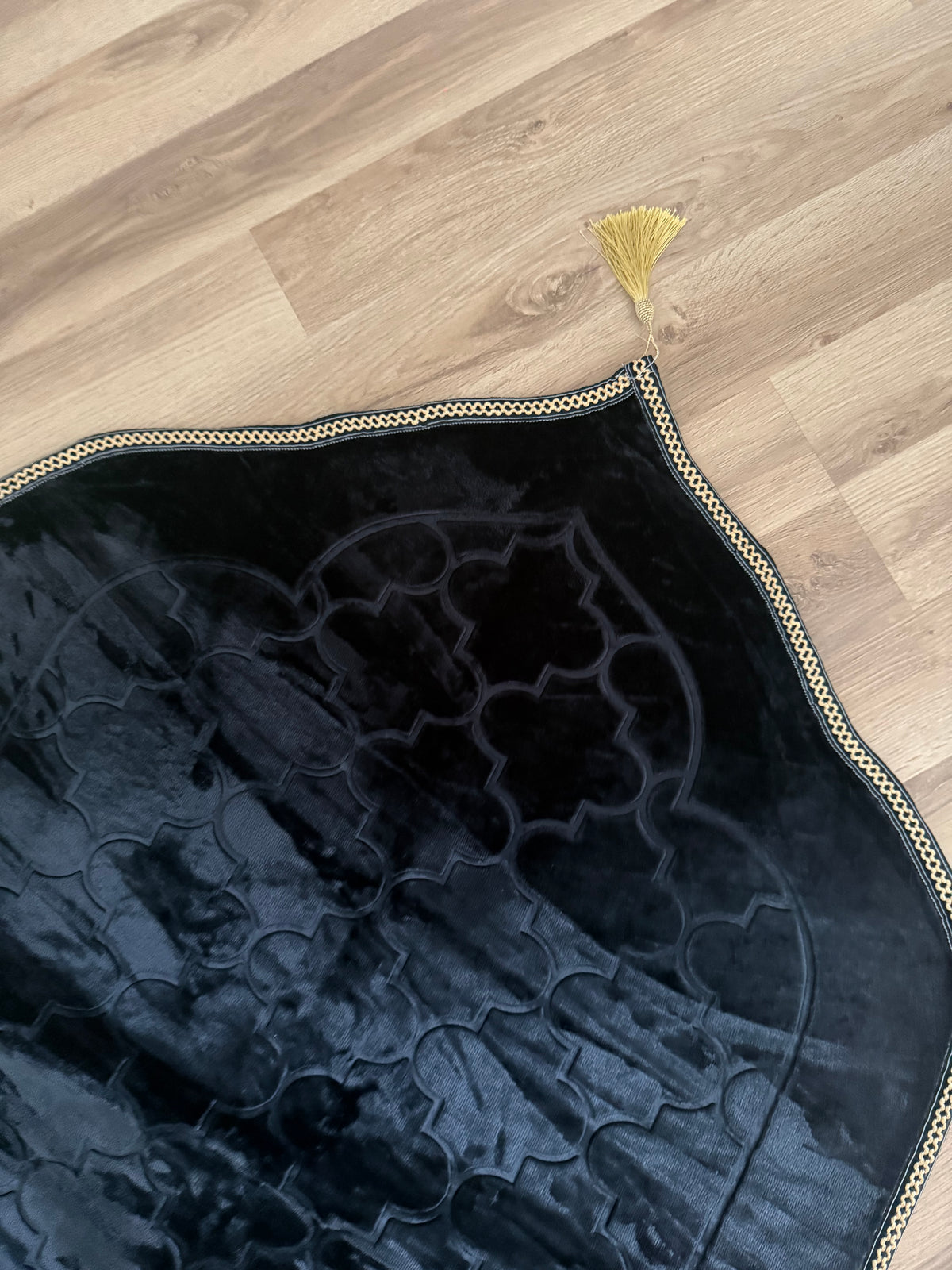 Mihrab Gebetsteppich schwarz